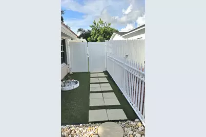 6521 Harding Street, Hollywood, FL 33024 - Photo 19