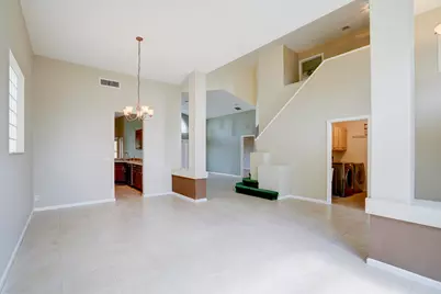 1117 Avondale Court, West Palm Beach, FL 33409 - Photo 9