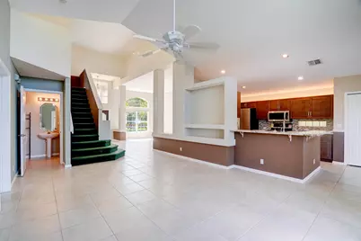 1117 Avondale Court, West Palm Beach, FL 33409 - Photo 15