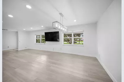 4910 SW 205th Avenue, Southwest Ranches, FL 33332 - Photo 15