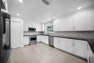 4910 SW 205th Ave, Southwest Ranches, FL 33332 - Photo 19
