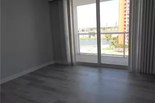 1301 NE Miami Gardens Dr, Miami, FL 33179 - Photo 11