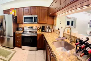 4721 Lucerne Lakes Blvd E, Lake Worth, FL 33467 - Photo 3