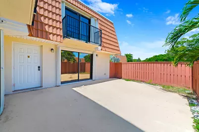 2952 SW 12th Street, Deerfield Beach, FL 33442 - Photo 3