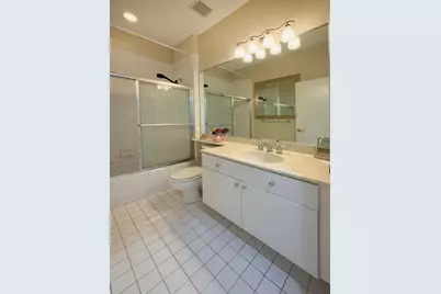 4646 Carlton Golf Drive, Wellington, FL 33449 - Photo 15