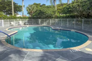 4646 Carlton Golf Dr, Wellington, FL 33449 - Photo 17