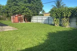 110 NW 193rd St, Miami Gardens, FL 33169 - Photo 3