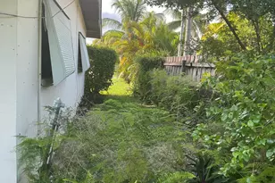 110 NW 193rd St, Miami Gardens, FL 33169 - Photo 5