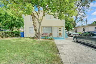 1225 W 10th Street, Riviera Beach, FL 33404 - Photo 1