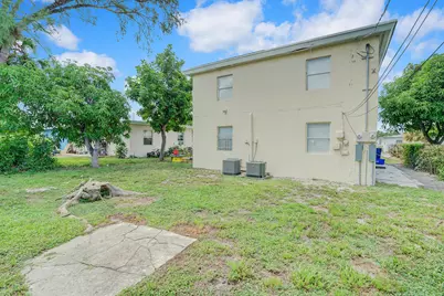 1225 W 10th Street, Riviera Beach, FL 33404 - Photo 27