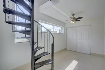 800 SW 4th Street #2, Fort Lauderdale, FL 33315 - Photo 13