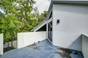 800 SW 4th Ave, Fort Lauderdale, FL 33315 - Photo 29