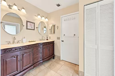 2111 NW 86th Way, Coral Springs, FL 33071 - Photo 23