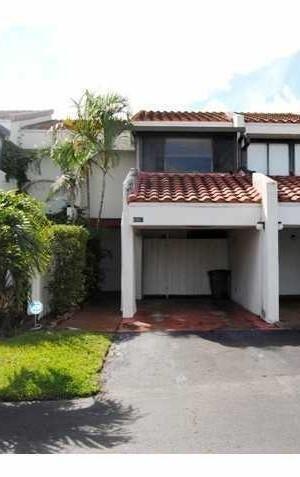 6557 Racquet Club Dr #121 - 6557 Racquet Club Dr #121, Lauderhill, FL 33319 Luxury Property | Jose Angel Pina