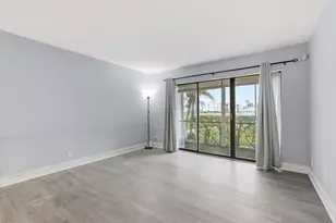 1104 Green Pine Blvd, West Palm Beach, FL 33409 - Photo 13