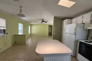 104 Plantation Blvd, Greenacres, FL 33467 - Photo 3