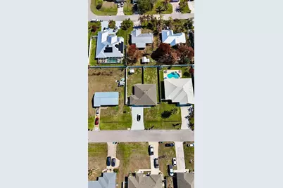 2507 SE Charleston Drive, Port Saint Lucie, FL 34952 - Photo 23