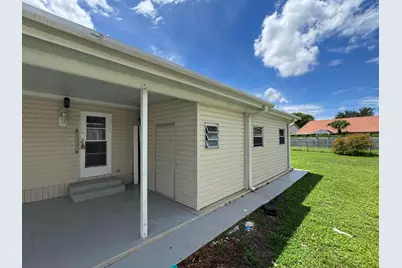 8629 Crown Drive, Boynton Beach, FL 33436 - Photo 3