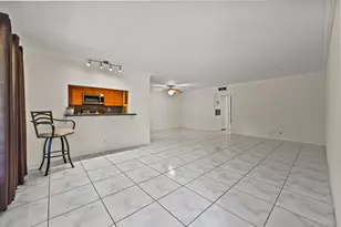 605 High Point Blvd N, Delray Beach, FL 33445 - Photo 7