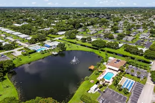 605 High Point Blvd N, Delray Beach, FL 33445 - Photo 31