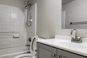 1501 Crescent Cir, Lake Park, FL 33403 - Photo 11