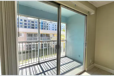 1501 Crescent Circle #D36, Lake Park, FL 33403 - Photo 13