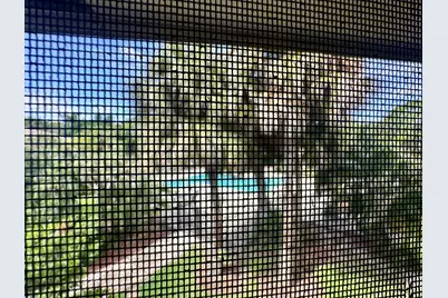 9292 Sabal Ridge Circle #D, Boca Raton, FL 33428 - Photo 19