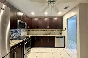 9292 Sabal Ridge Circle, Boca Raton, FL 33428 - Photo 5