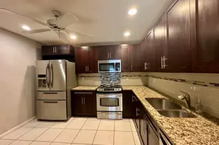 9292 Sabal Ridge Circle, Boca Raton, FL 33428 - Photo 3
