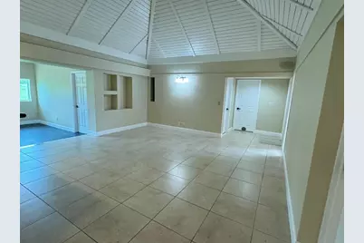 5107 Bayberry Lane, Tamarac, FL 33319 - Photo 15
