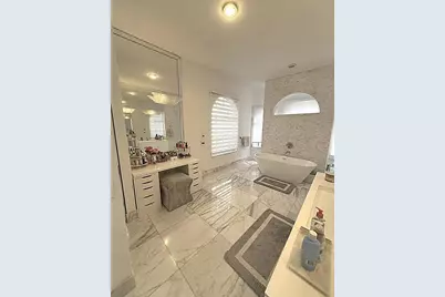 1811 Eagle Trace Boulevard W, Coral Springs, FL 33071 - Photo 33