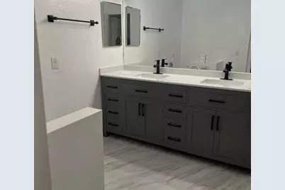 13040 NW 5th Street, Pembroke Pines, FL 33028 - Photo 7