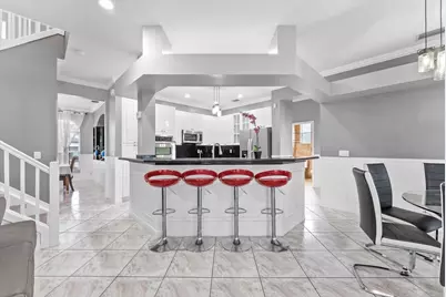 16363 Segovia Circle S, Pembroke Pines, FL 33331 - Photo 9