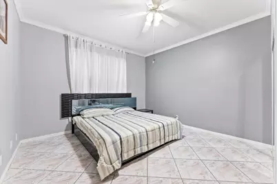 16363 Segovia Circle S, Pembroke Pines, FL 33331 - Photo 35