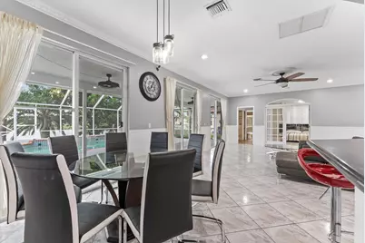 16363 Segovia Circle S, Pembroke Pines, FL 33331 - Photo 11