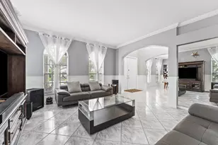16363 Segovia Cir S, Pembroke Pines, FL 33331 - Photo 17