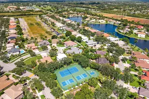 16363 Segovia Cir S, Pembroke Pines, FL 33331 - Photo 61