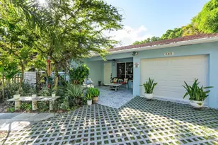 545 S Lake Dr, Lantana, FL 33462 - Photo 23