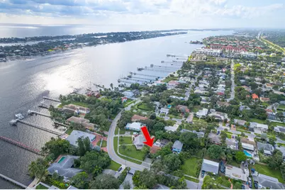 545 S Lake Drive, Lantana, FL 33462 - Photo 1