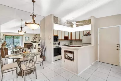 10783 W Clairmont Circle #205, Tamarac, FL 33321 - Photo 7