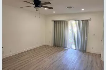 8732 Satalite Terrace, Lake Park, FL 33403 - Photo 19