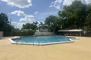 109 Royal Pk Dr, Oakland Park, FL 33309 - Photo 21