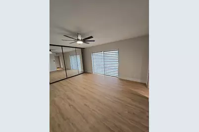 306 Lake Arbor Drive, Palm Springs, FL 33461 - Photo 17