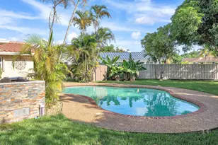 4120 NW 106th Ave, Coral Springs, FL 33065 - Photo 9