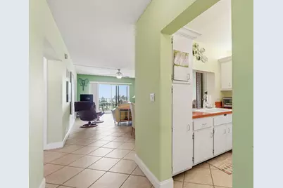 4117 Bougainvilla Drive #507, Lauderdale by the Sea, FL 33308 - Photo 15