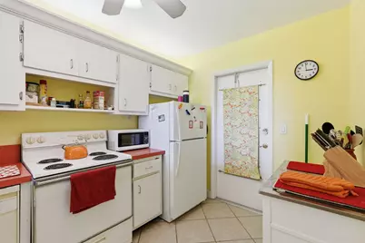 4117 Bougainvilla Drive #507, Lauderdale by the Sea, FL 33308 - Photo 19