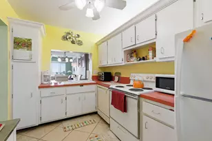 4117 Bougainvilla Dr, Lauderdale by the Sea, FL 33308 - Photo 17