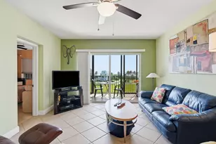 4117 Bougainvilla Dr, Lauderdale by the Sea, FL 33308 - Photo 5