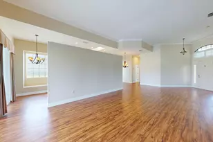 433 SW Jefferson Cir, Port Saint Lucie, FL 34986 - Photo 11