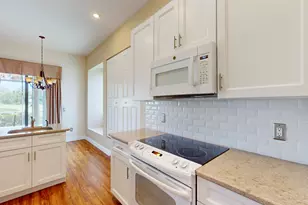 433 SW Jefferson Cir, Port Saint Lucie, FL 34986 - Photo 21